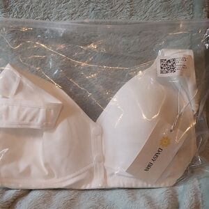 Daisy Classic White Bra